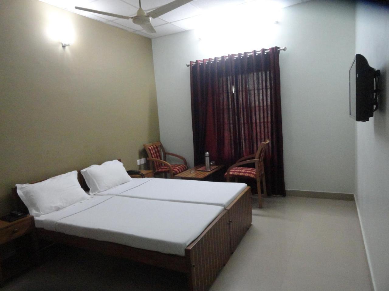 Hotel Madikeri Heritage Экстерьер фото